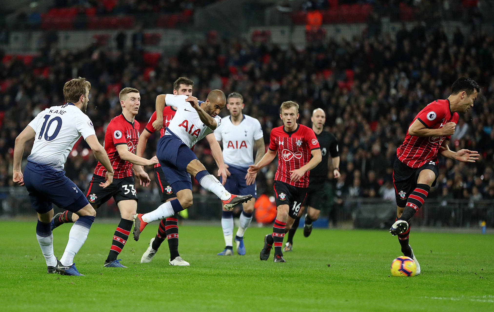 整体防守立 整体防守立